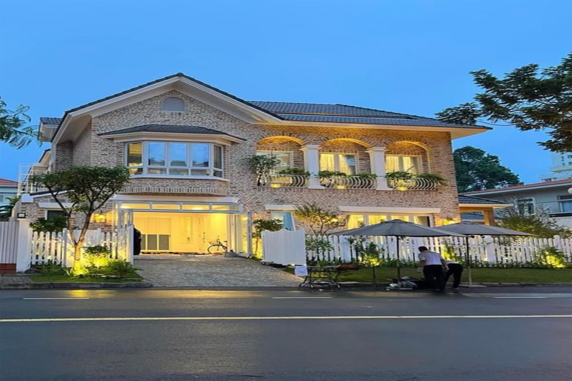 Villa MQV
